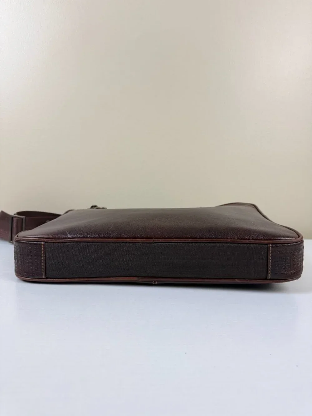 Boconi Garth Coated Zipper Slim Full Grain Leather Laptop Briefcase